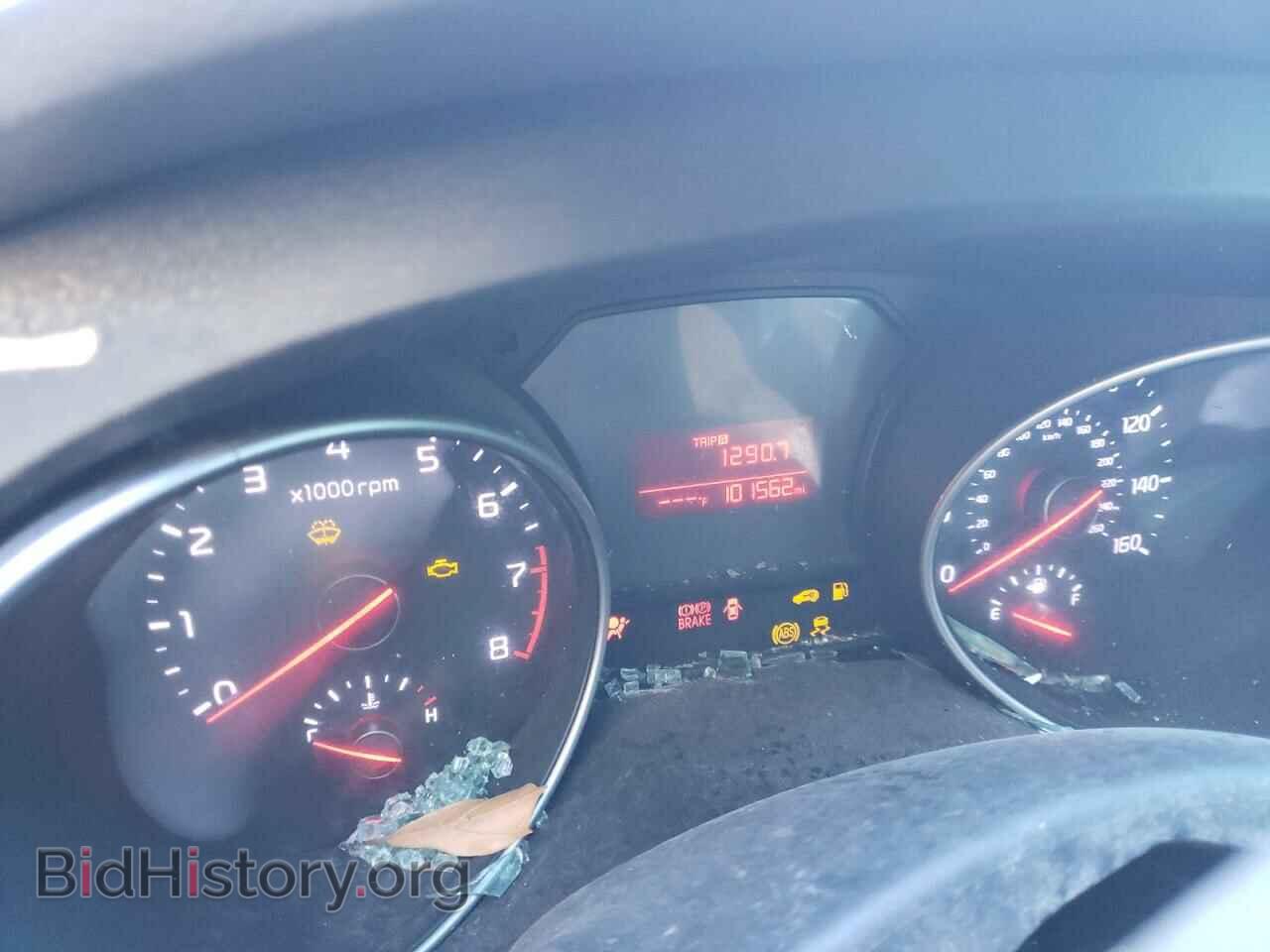 2015 KIA All Models - VIN: KNDMB5C13F6048885 - Фото 9