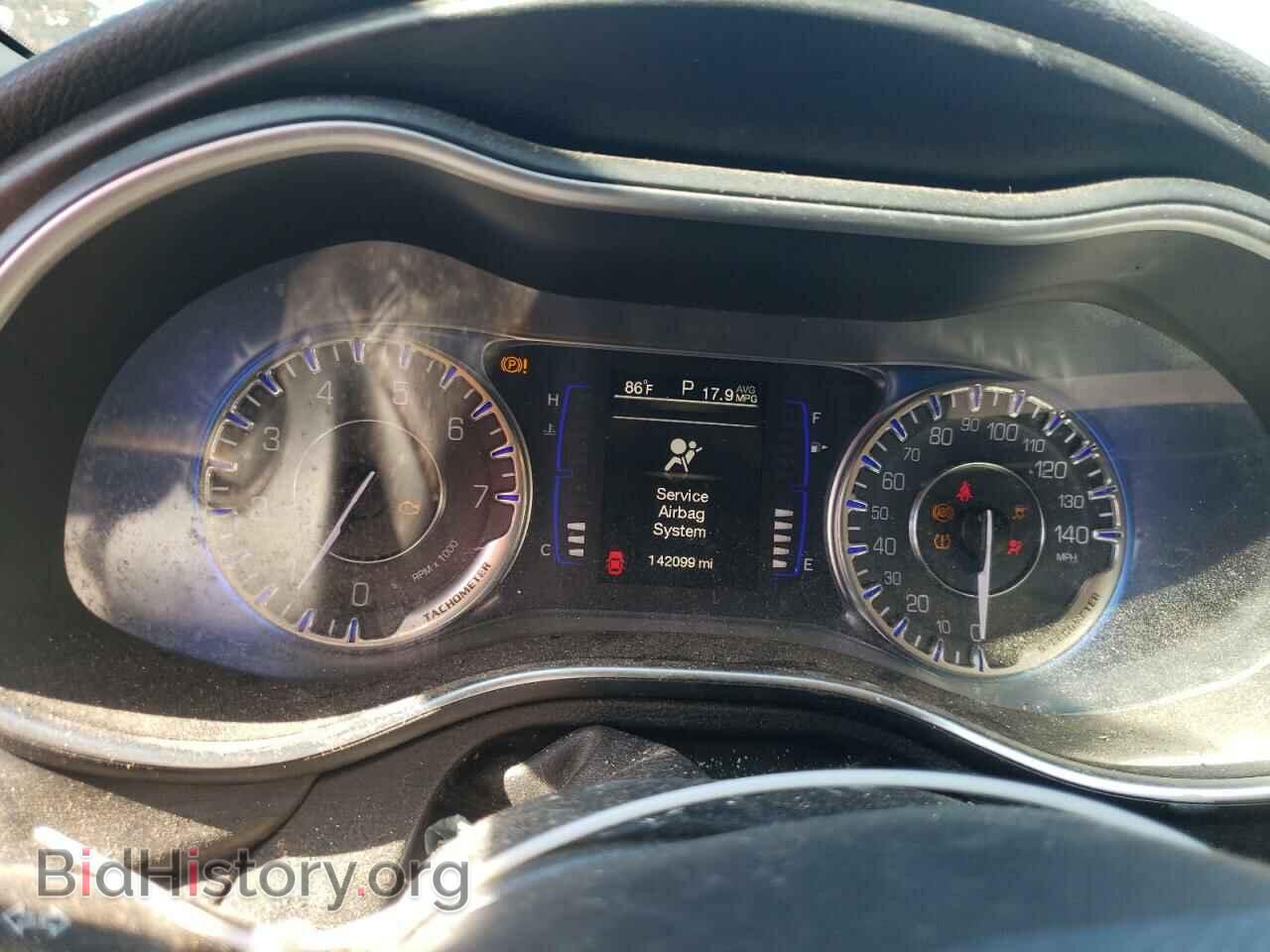 2015 CHRYSLER 200 - VIN: 1C3CCCAB1FN651417 - Фото 9