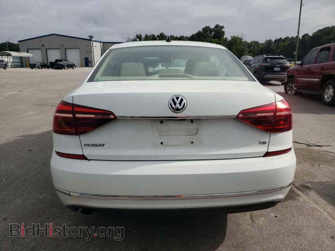 2017 VOLKSWAGEN PASSAT - VIN: 1VWAT7A33HC047009 - Фото 6