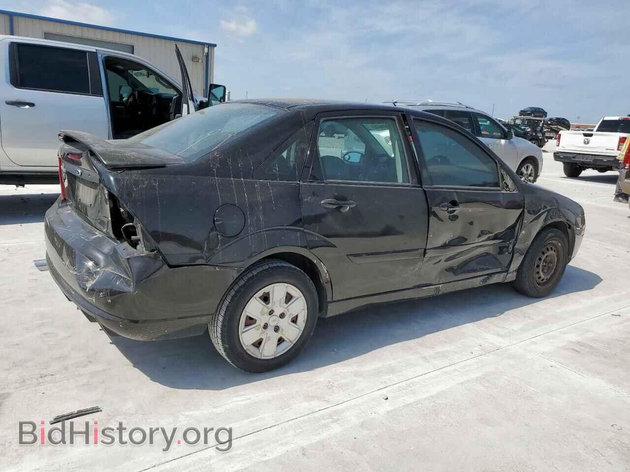 2006 FORD FOCUS - VIN: 1FAFP34N26W145565 - Фото 3