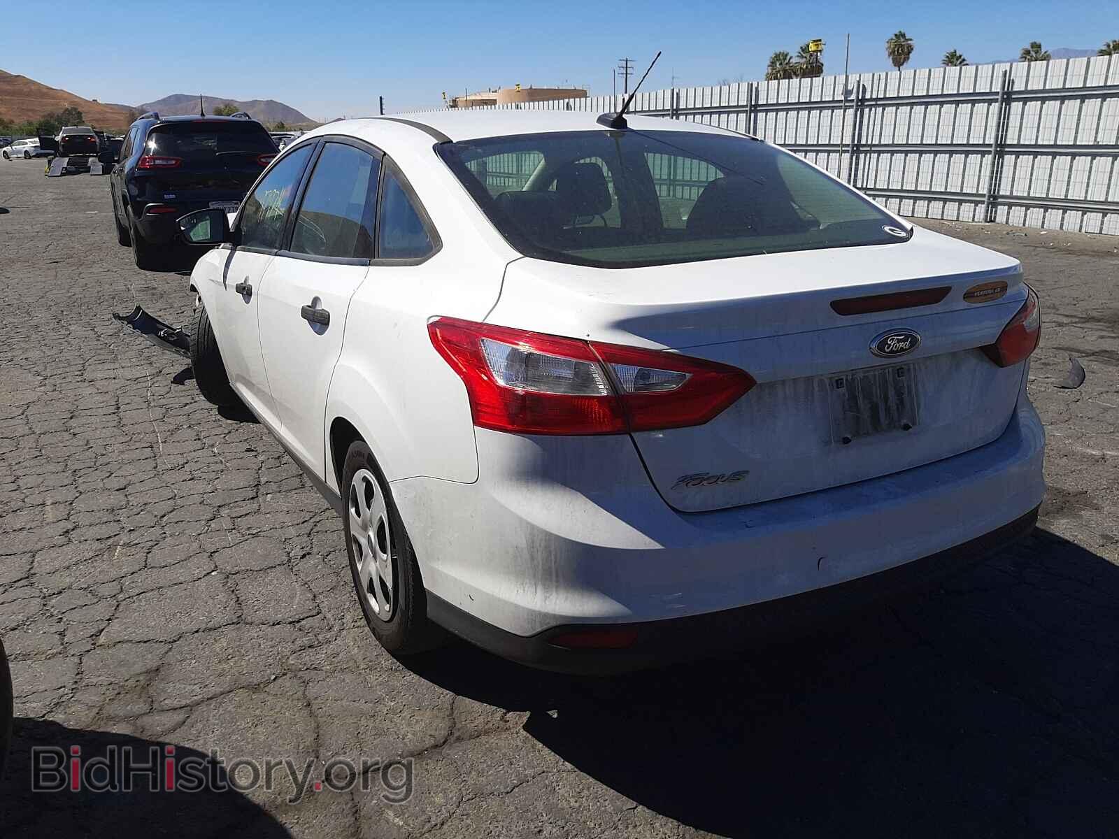 2013 FORD FOCUS - VIN: 1FADP3E24DL252899 - Фото 3