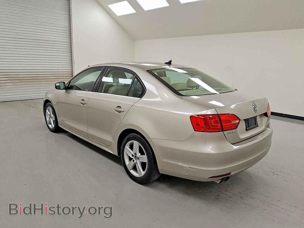 2014 VOLKSWAGEN JETTA - VIN: 3VWLL7AJ5EM246161 - Фото 2
