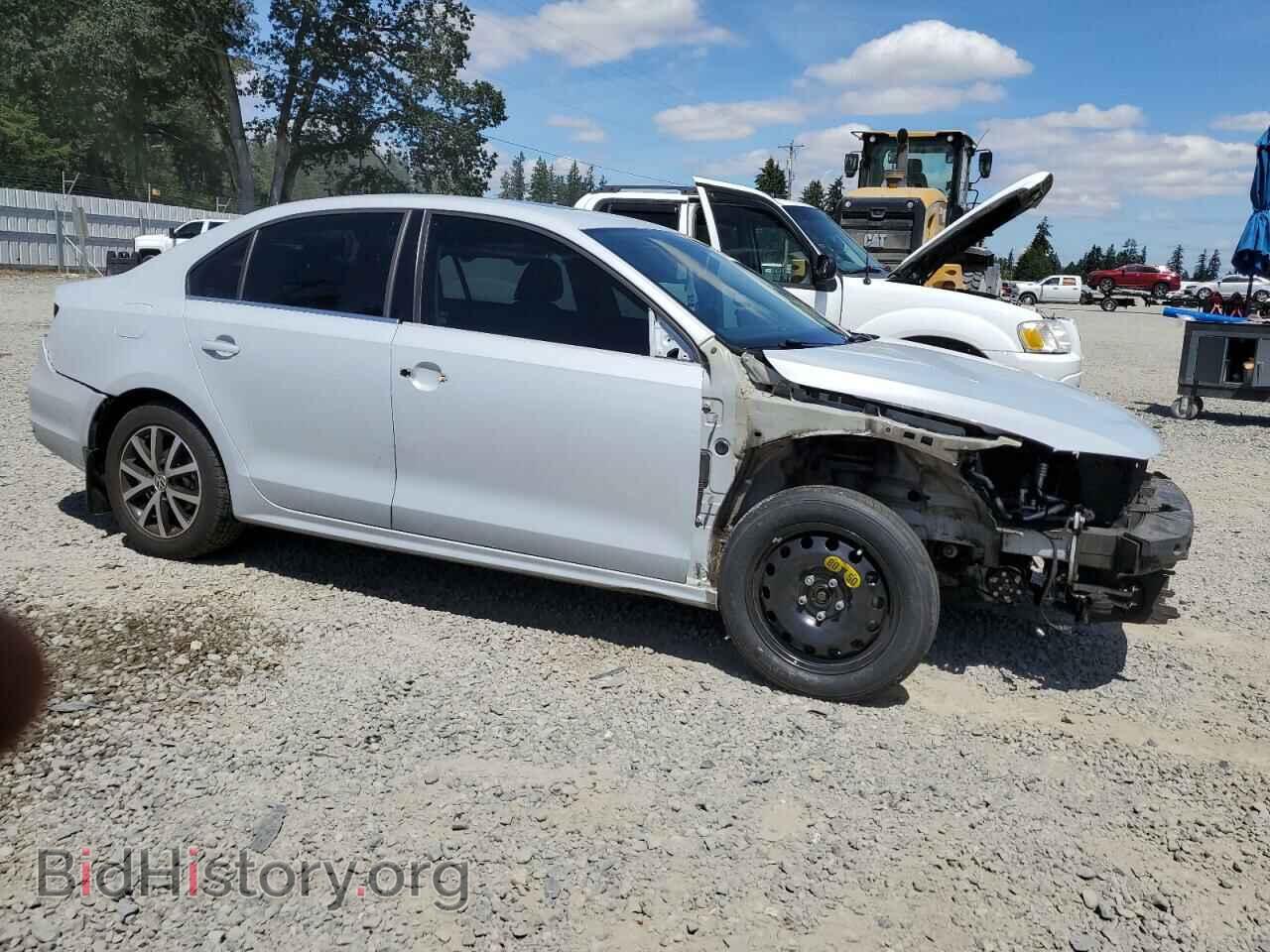 2017 VOLKSWAGEN JETTA - VIN: 3VWDB7AJ8HM312911 - Фото 4