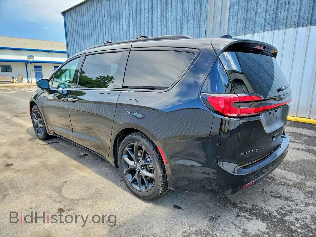 2025 CHRYSLER PACIFICA - VIN: 2C4RC1GG5SR547832 - Photo 2