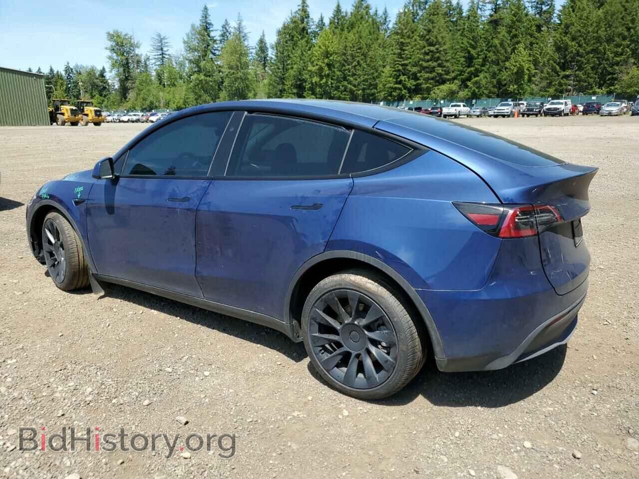 2023 TESLA MODEL Y - VIN: 7SAYGAEE7PF903754 - Фото 2