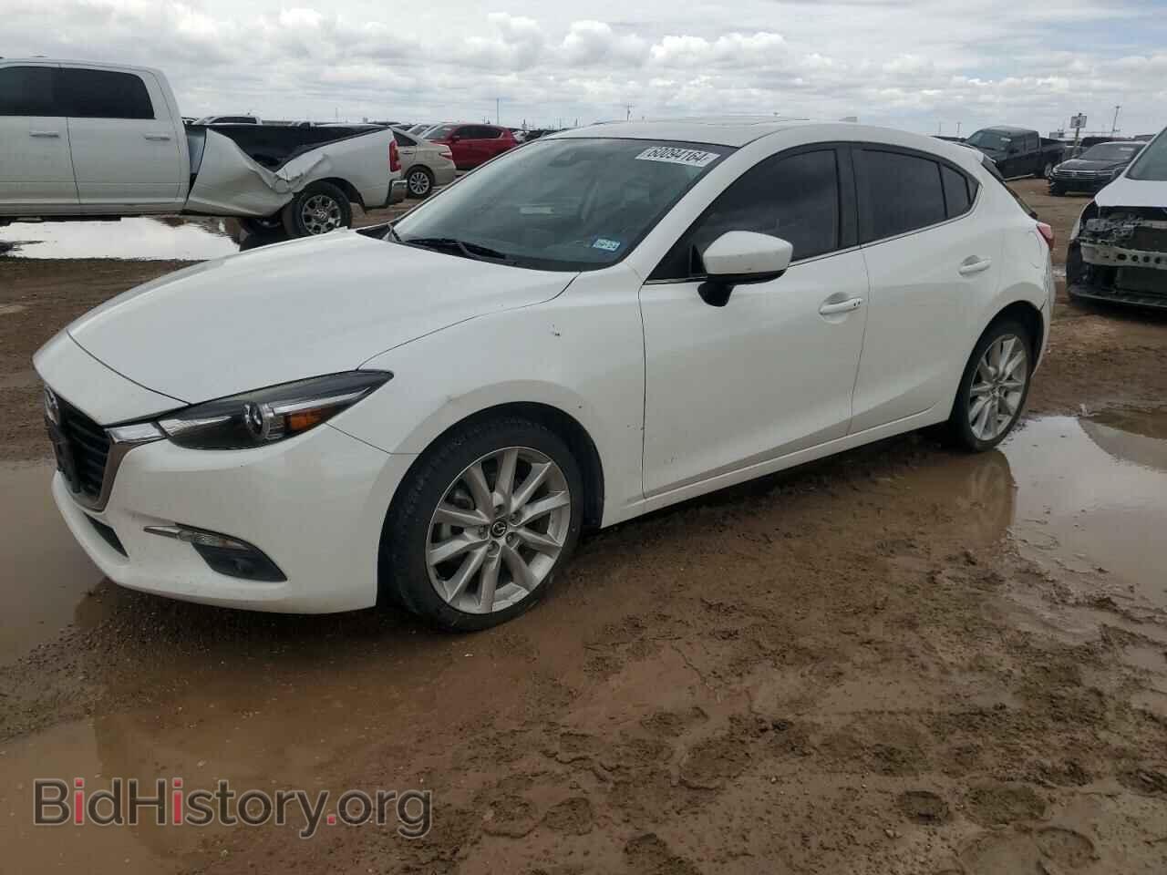 Photo JM1BN1M34H1124752 - MAZDA 3 2017