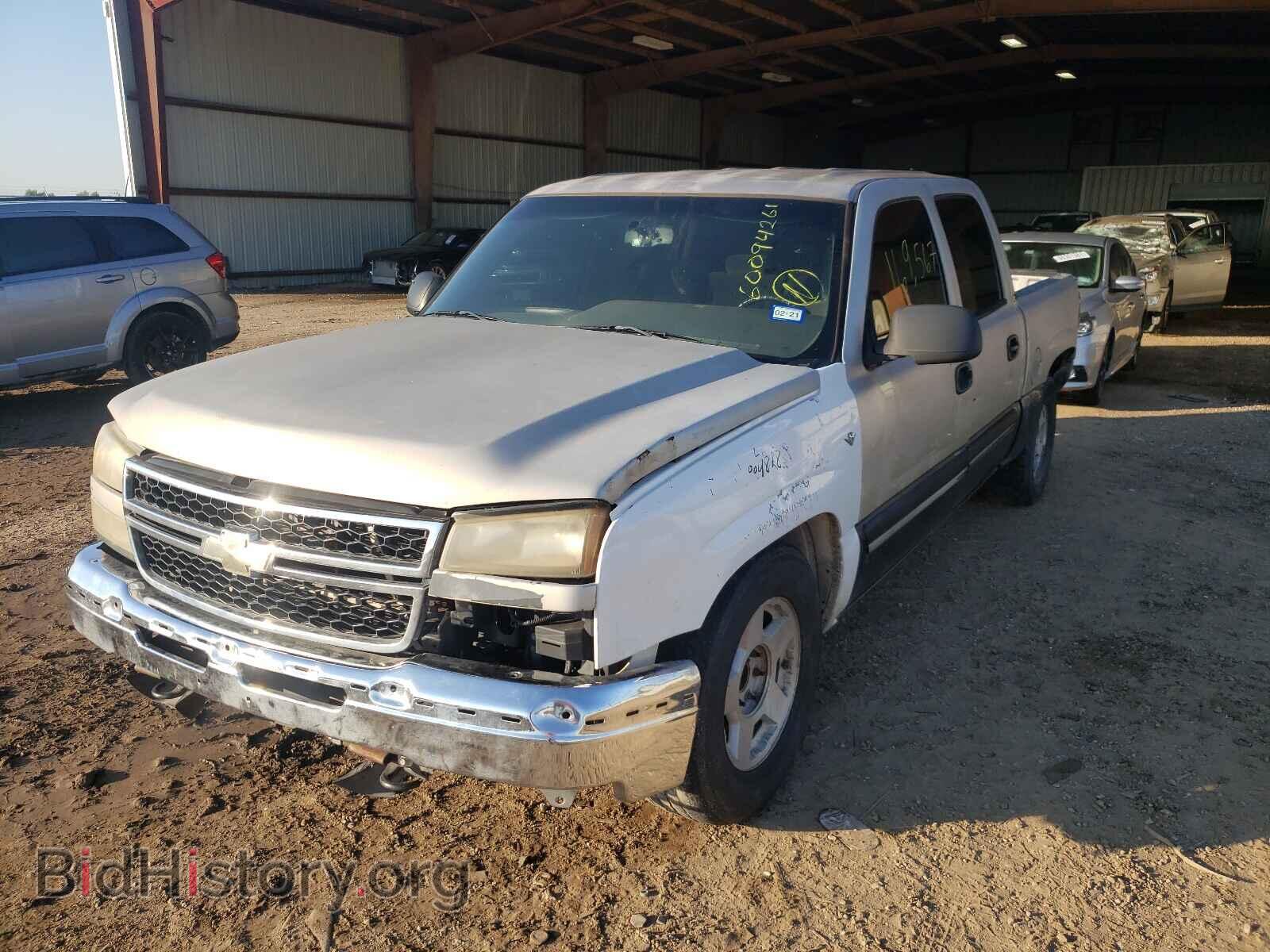 2006 CHEVROLET SILVERADO - VIN: 2GCEC13T761199733 - Фото 2
