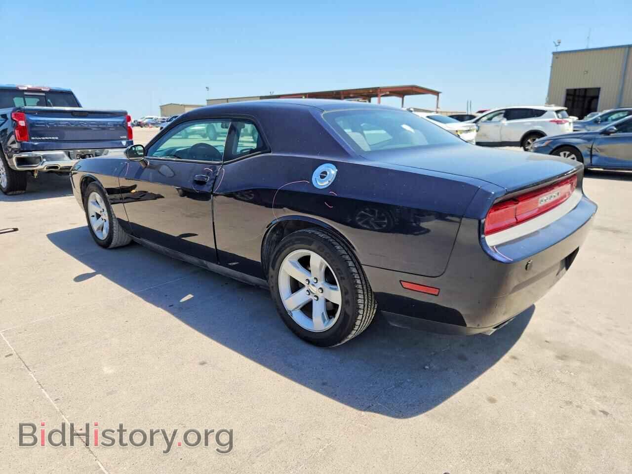 2012 DODGE CHALLENGER - VIN: 2C3CDYAG7CH124699 - Photo 2