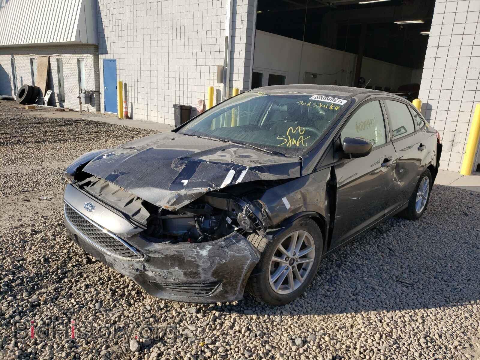 2018 FORD FOCUS - VIN: 1FADP3F26JL276843 - Фото 2