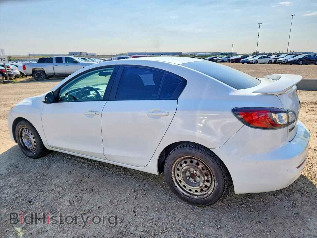 2012 MAZDA 3 - VIN: JM1BL1UF8C1669880 - Photo 2