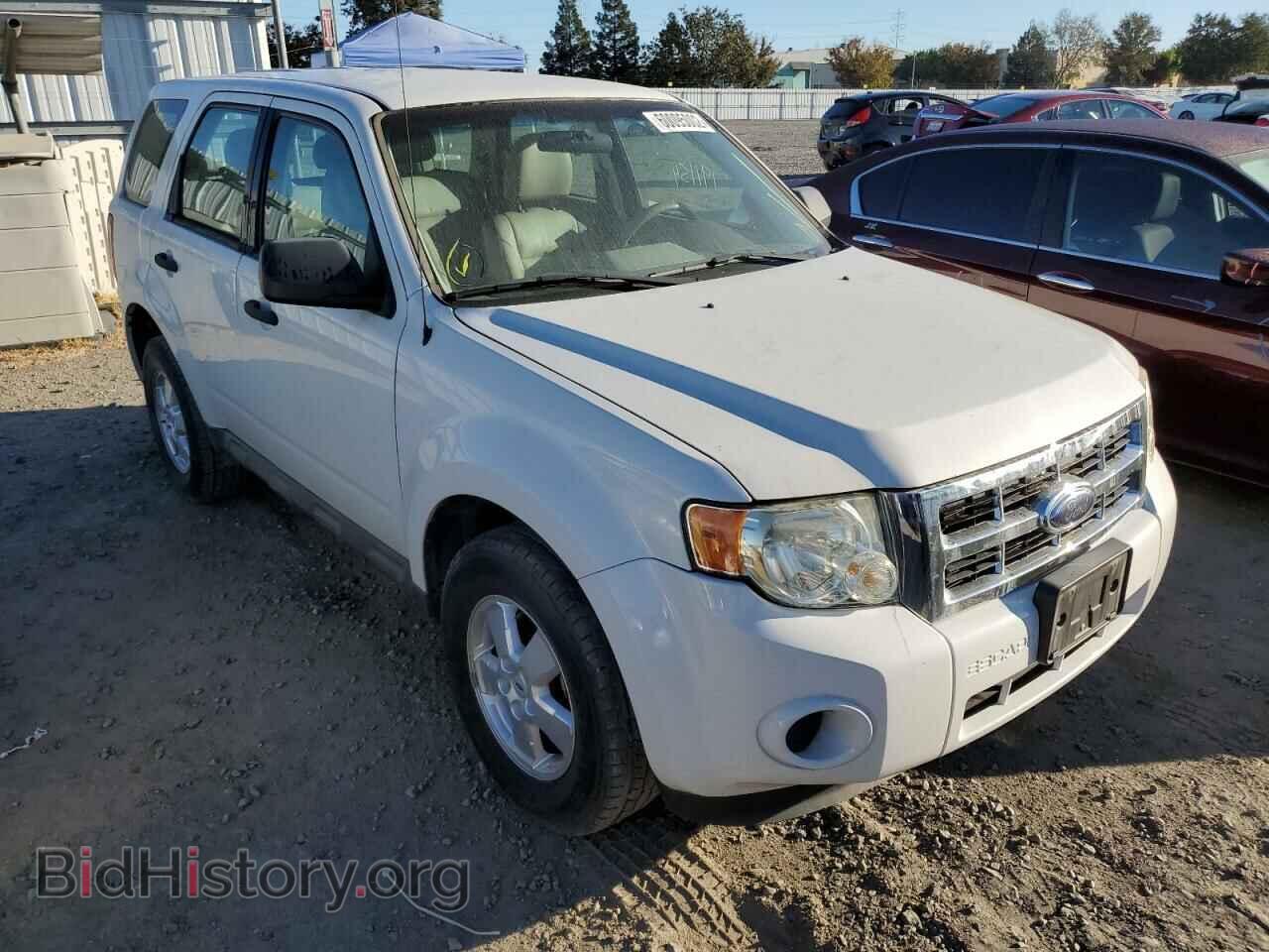 Photo 1FMCU02729KA44445 - FORD ESCAPE 2009