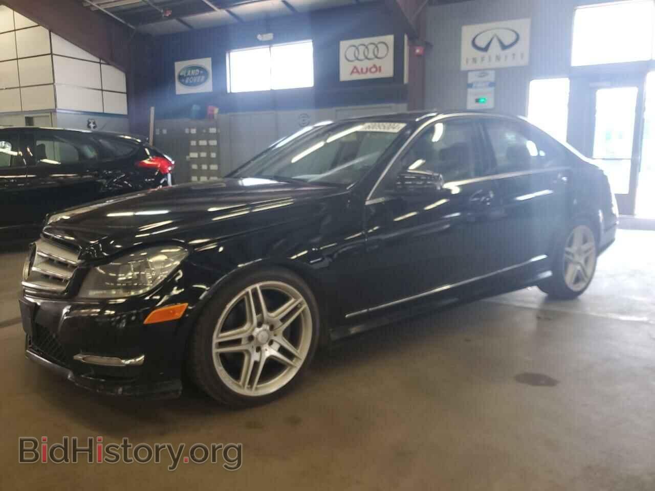 Photo WDDGF8AB6DR253178 - MERCEDES-BENZ C-CLASS 2013
