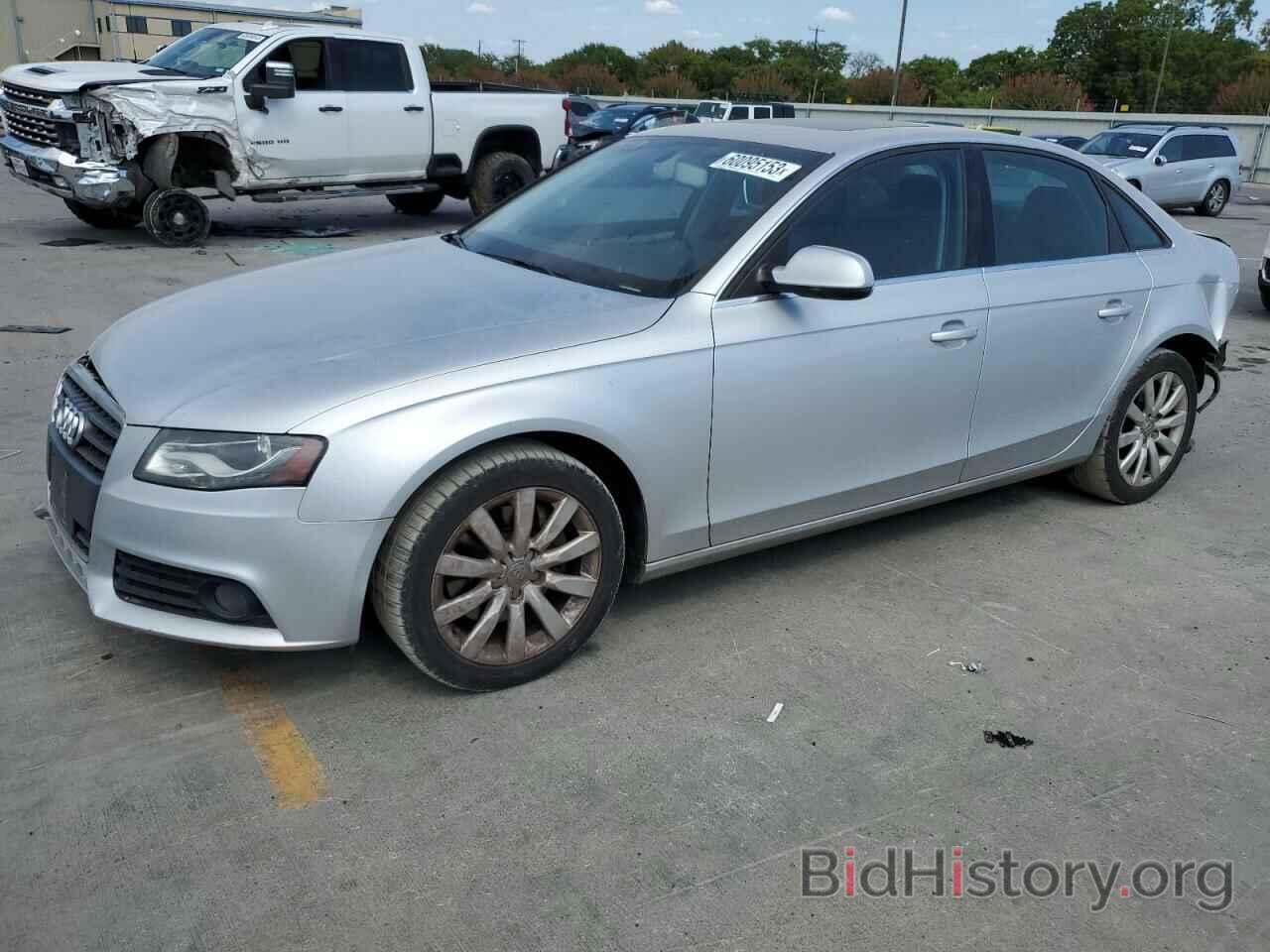 Photo WAUBFAFLXCA090591 - AUDI A4 2012