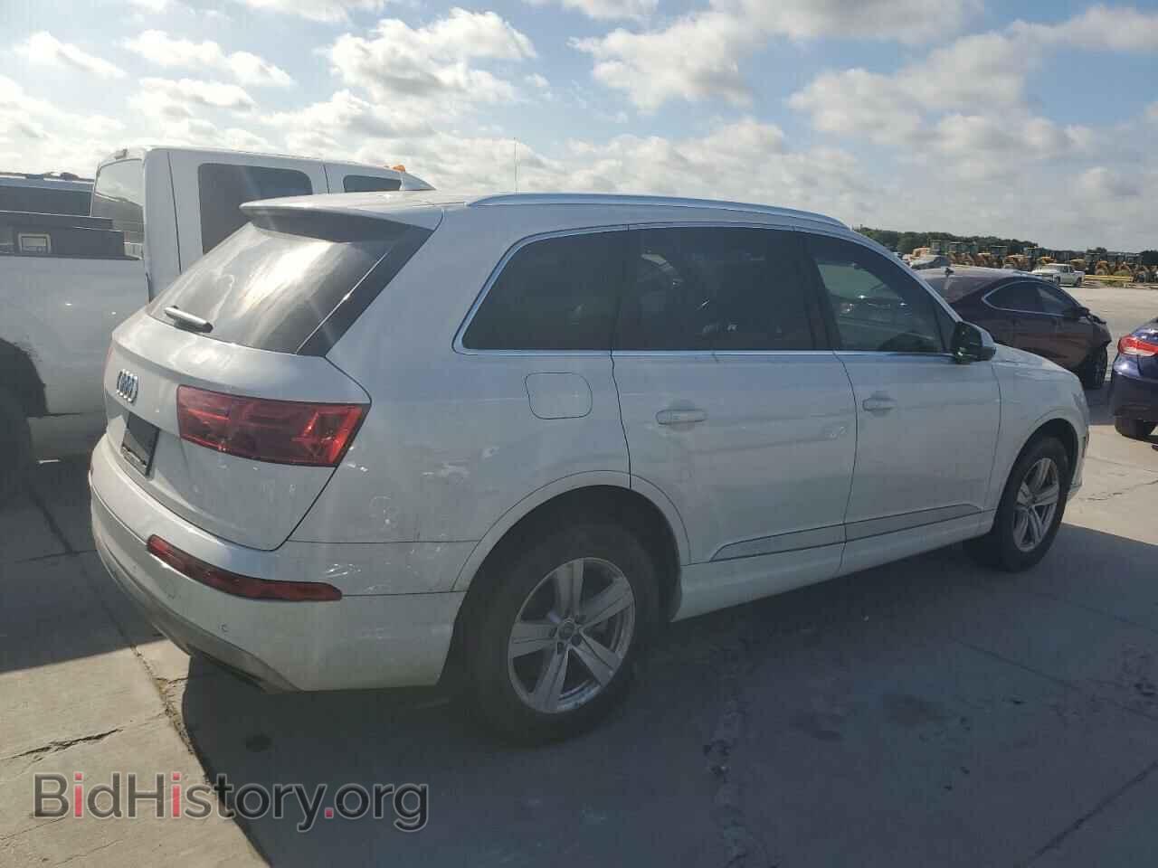 2019 AUDI Q7 - VIN: WA1AHAF77KD022042 - Фото 3