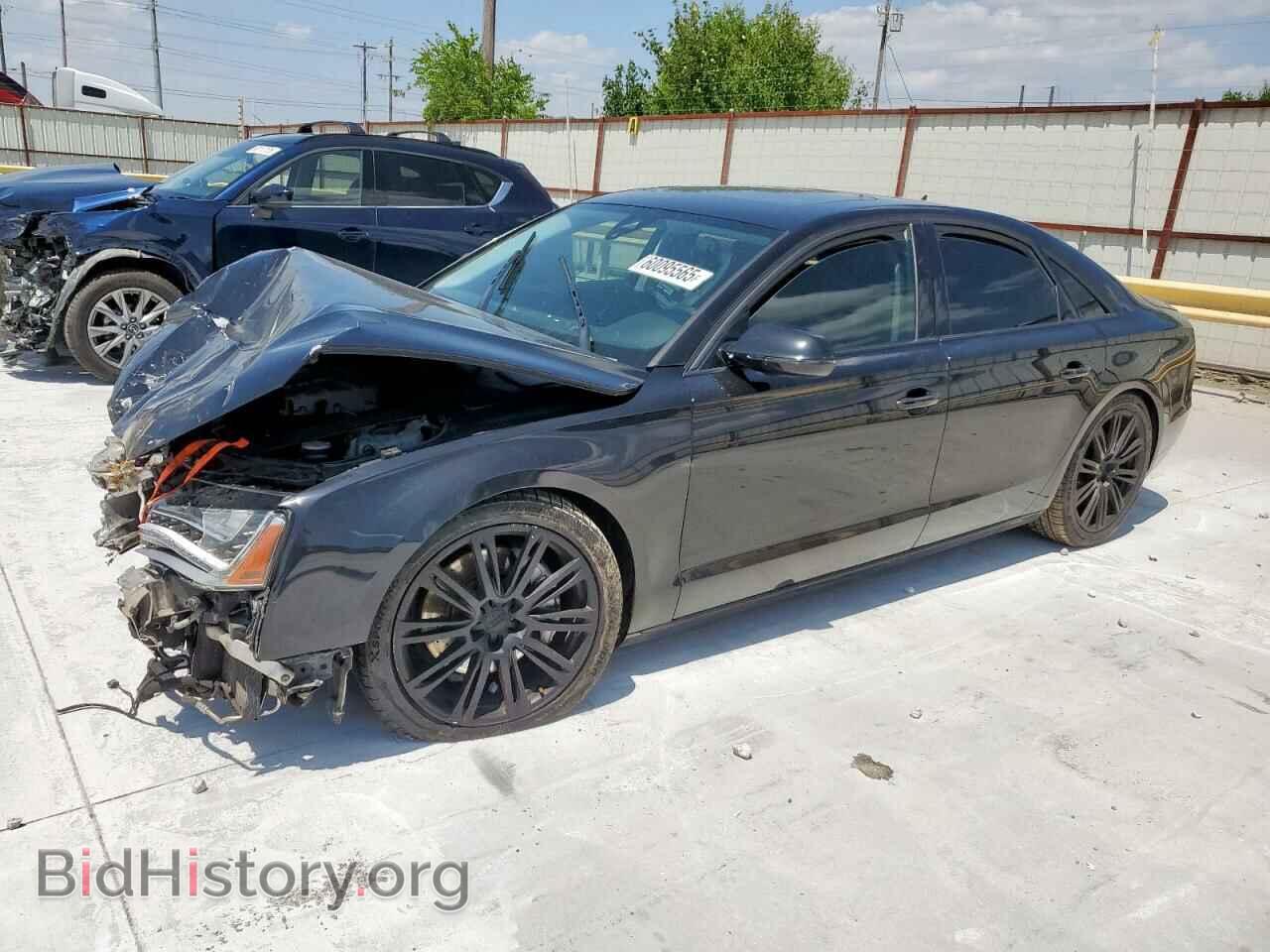 Photo WAUAGAFD7DN015052 - AUDI A8 2013
