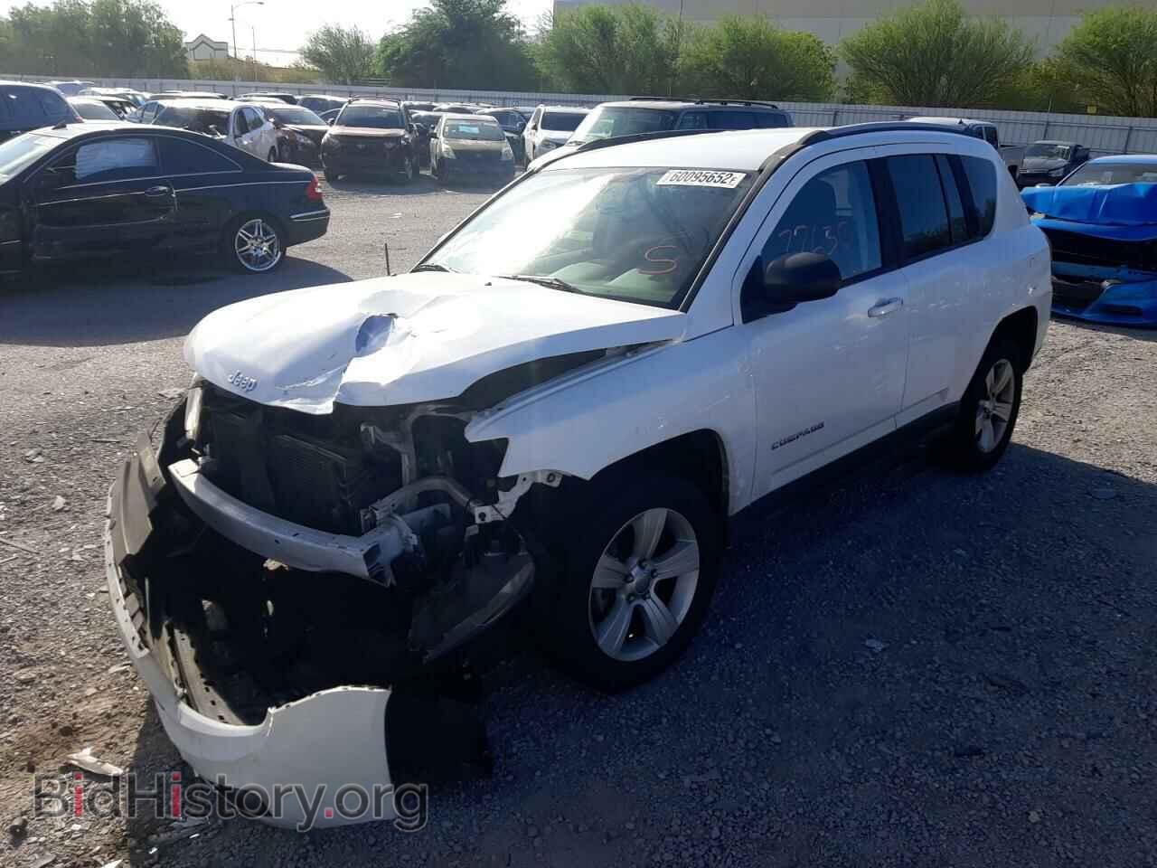 2016 JEEP COMPASS - VIN: 1C4NJDBB2GD534841 - Фото 2