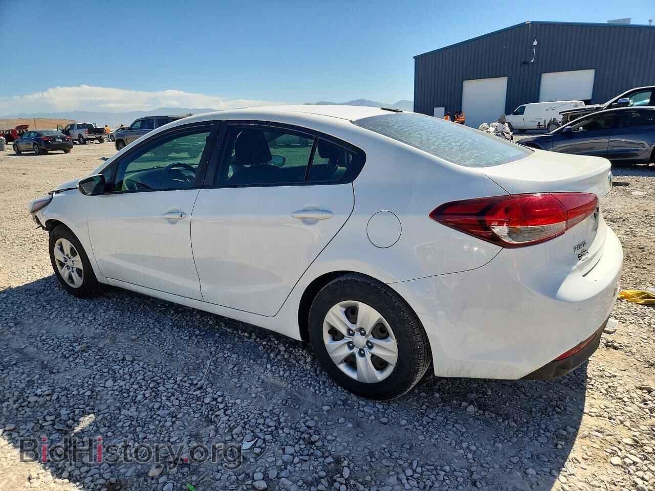2017 KIA FORTE - VIN: 3KPFK4A74HE150784 - Фото 2