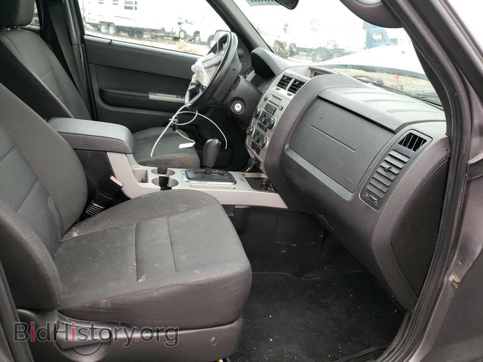 2011 FORD ESCAPE - VIN: 1FMCU0D76BKB30604 - Фото 5