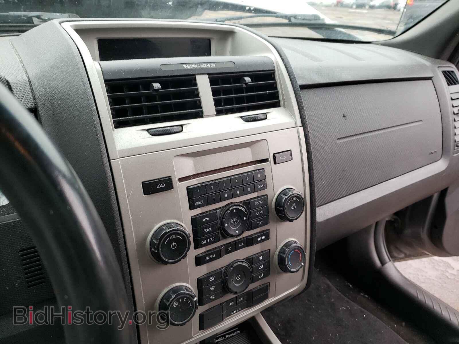 2011 FORD ESCAPE - VIN: 1FMCU0D76BKB30604 - Фото 9