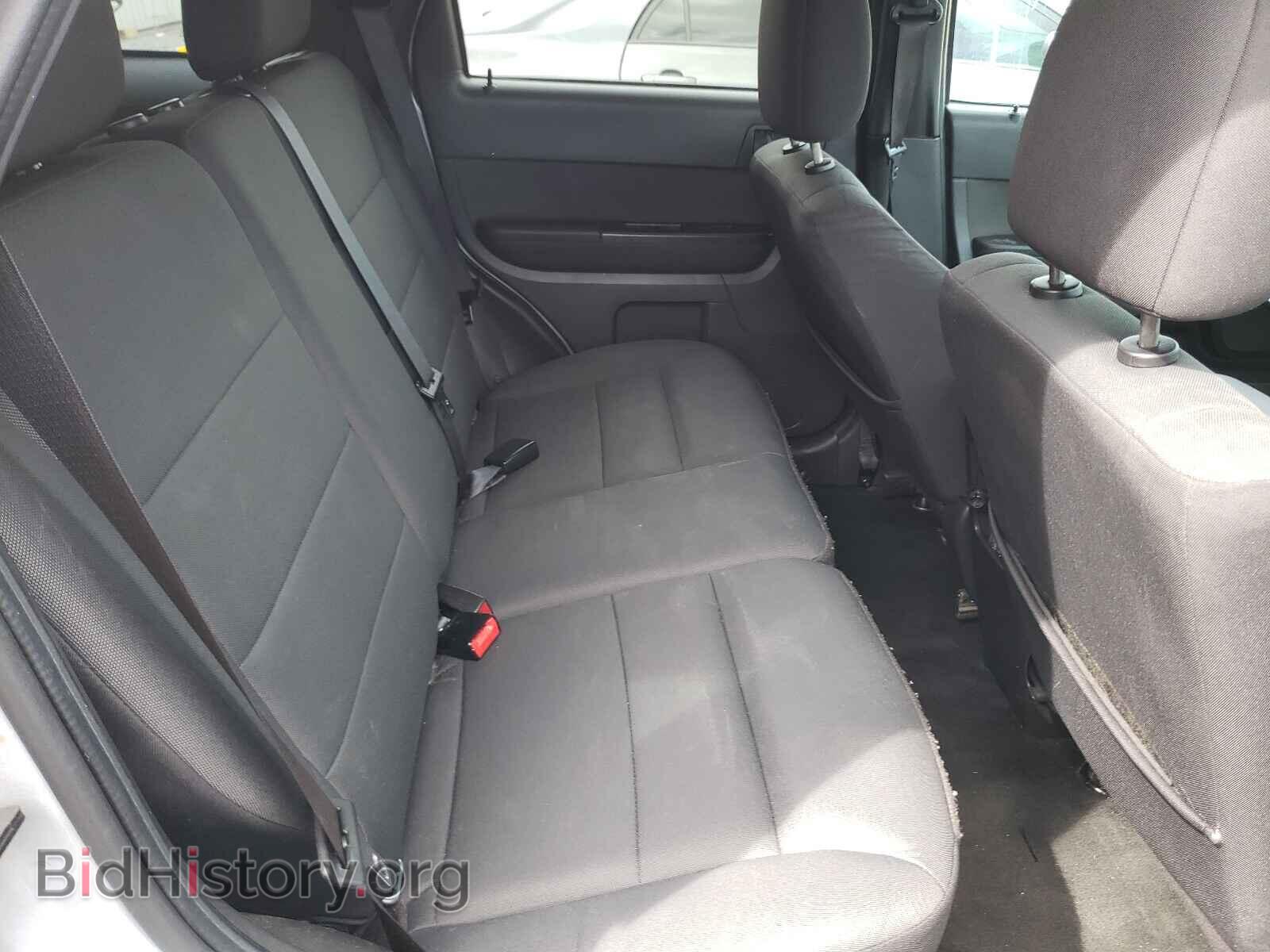 2011 FORD ESCAPE - VIN: 1FMCU0DG2BKB33077 - Фото 6