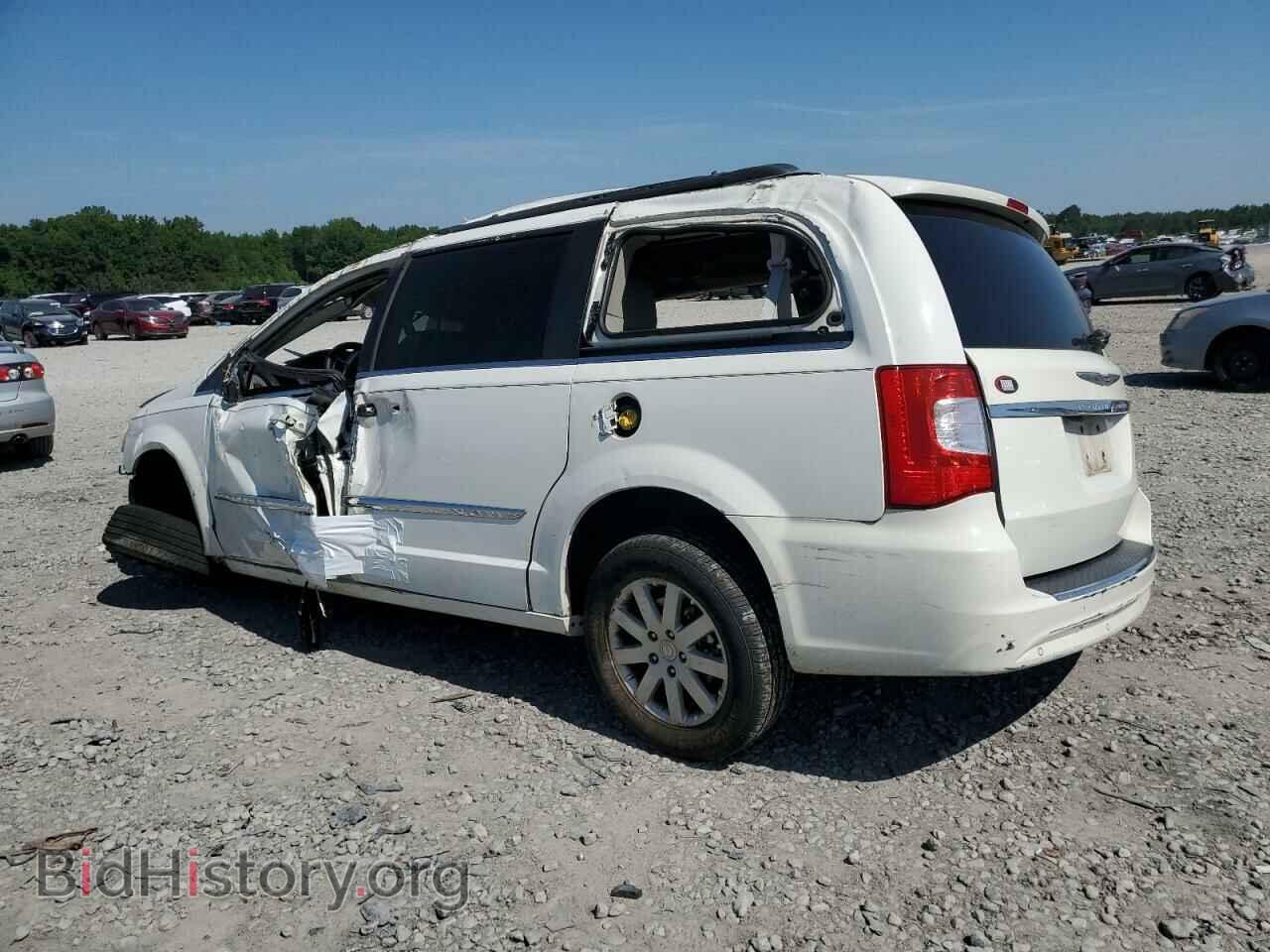 2011 CHRYSLER MINIVAN - VIN: 2A4RR8DG0BR611104 - Фото 2