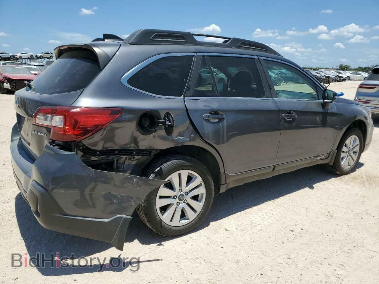 2019 SUBARU OUTBACK - VIN: 4S4BSAFC0K3323035 - Фото 3