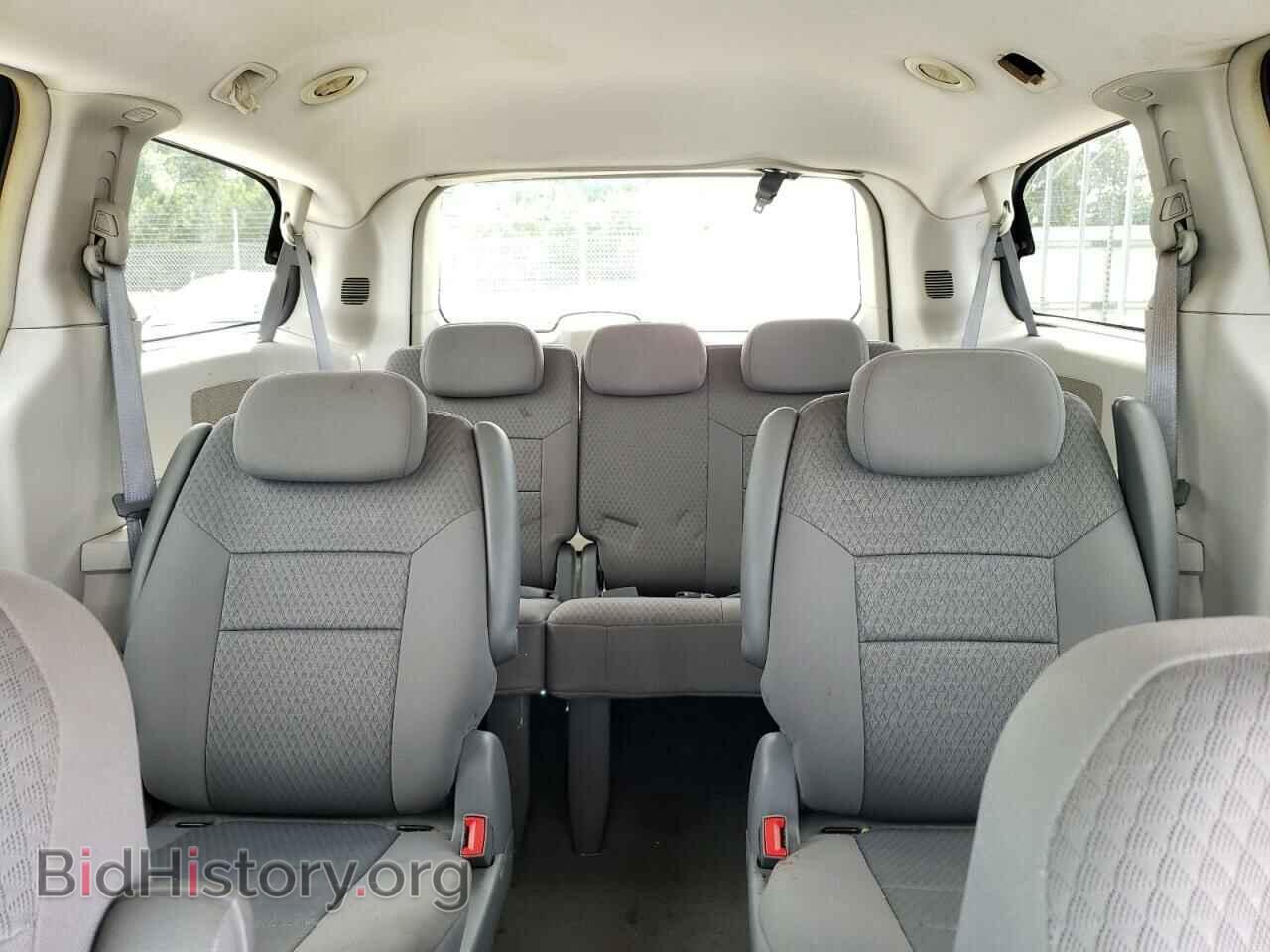 2008 CHRYSLER MINIVAN - VIN: 2A8HR44H08R696577 - Фото 10