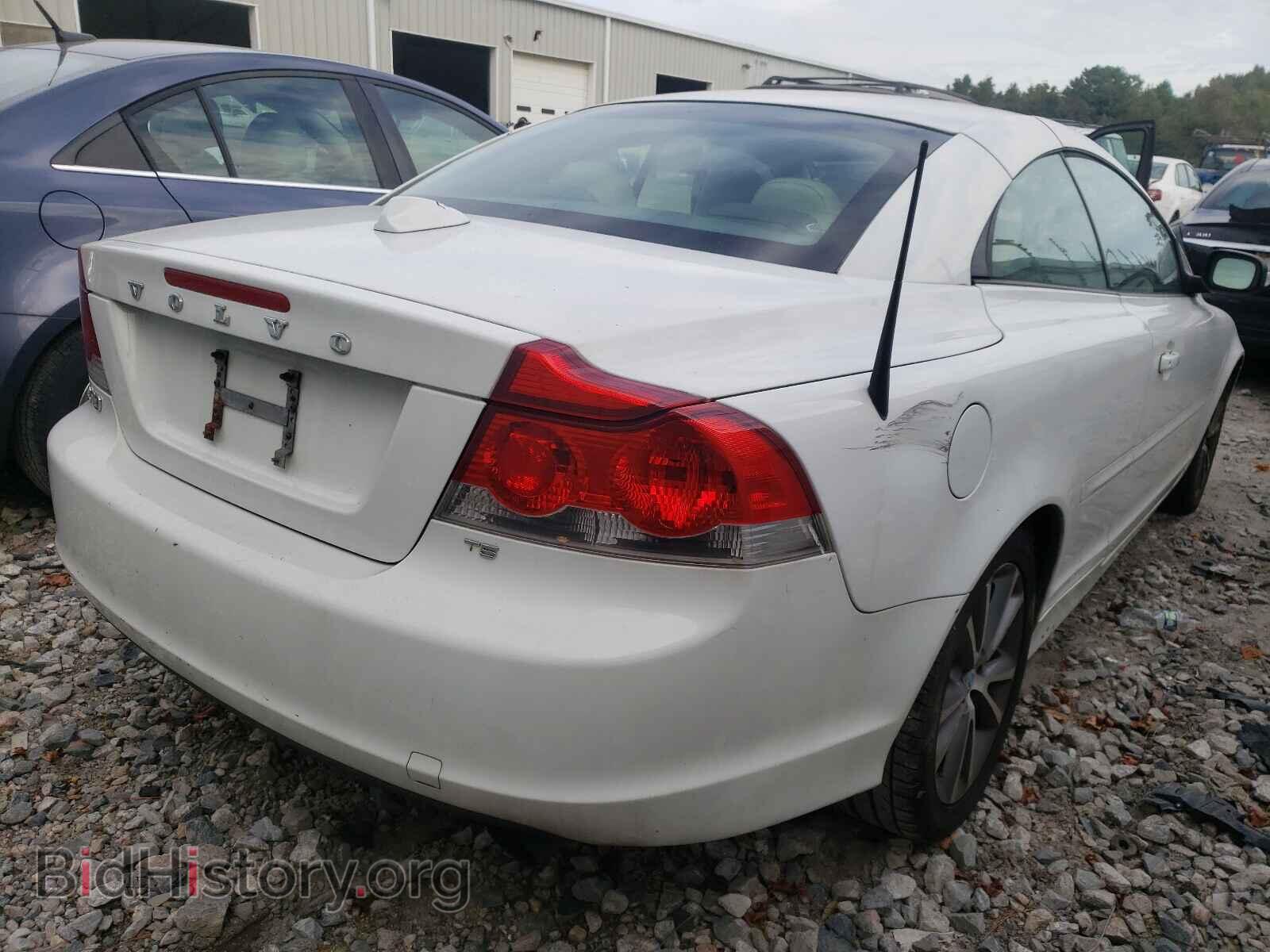 2010 VOLVO C70 - VIN: YV1672MC1AJ090884 - Фото 4