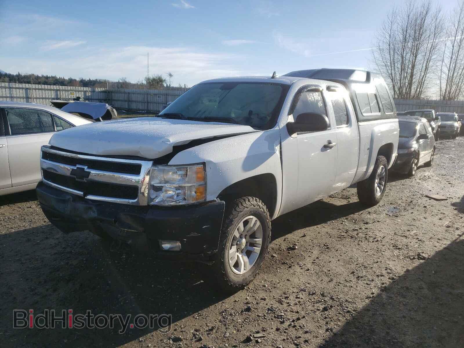 2007 CHEVROLET SILVERADO - VIN: 2GCEK19JX71680747 - Фото 2