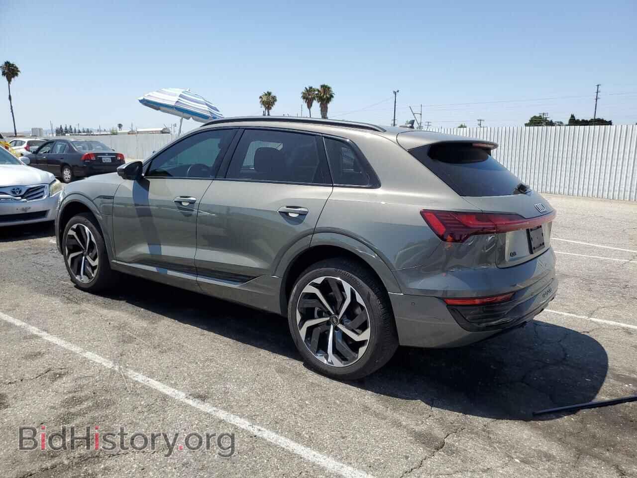 2024 AUDI Q8 E-TRON - VIN: WA15AAGE1RB045065 - Фото 2