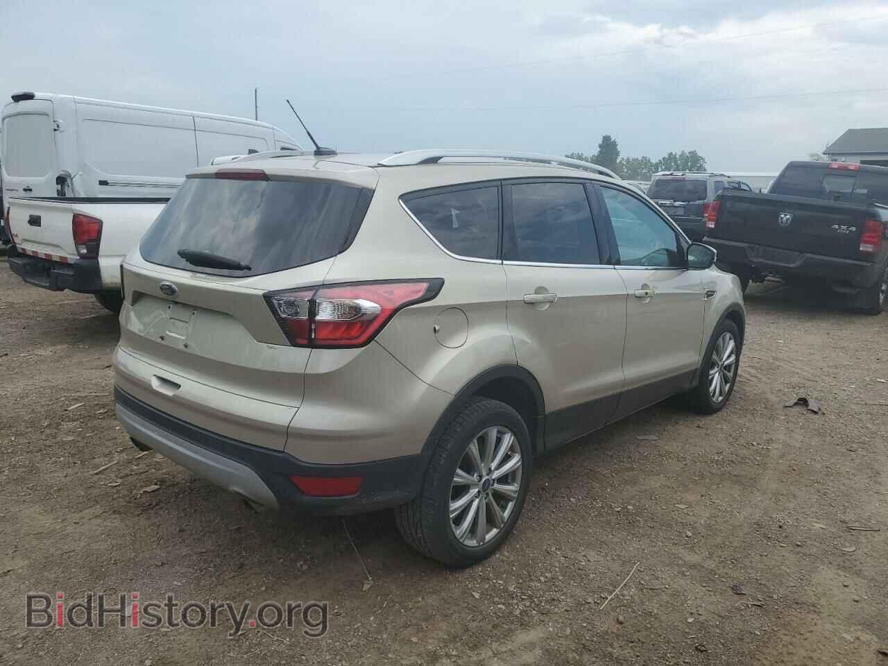 2017 FORD ESCAPE - VIN: 1FMCU0J99HUD95634 - Фото 3