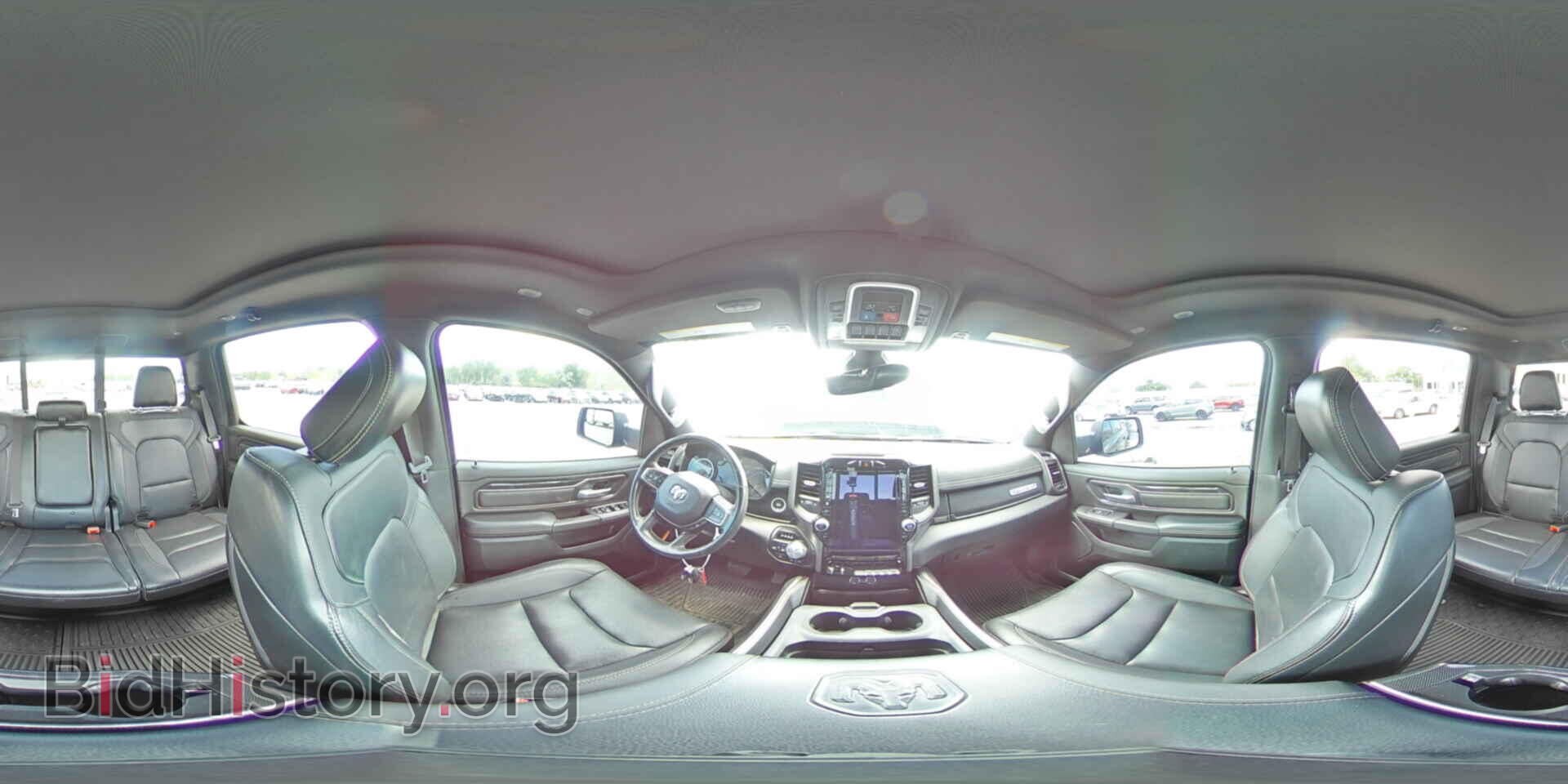2020 RAM 1500 - VIN: 1C6SRFLT3LN104942 - Фото 15