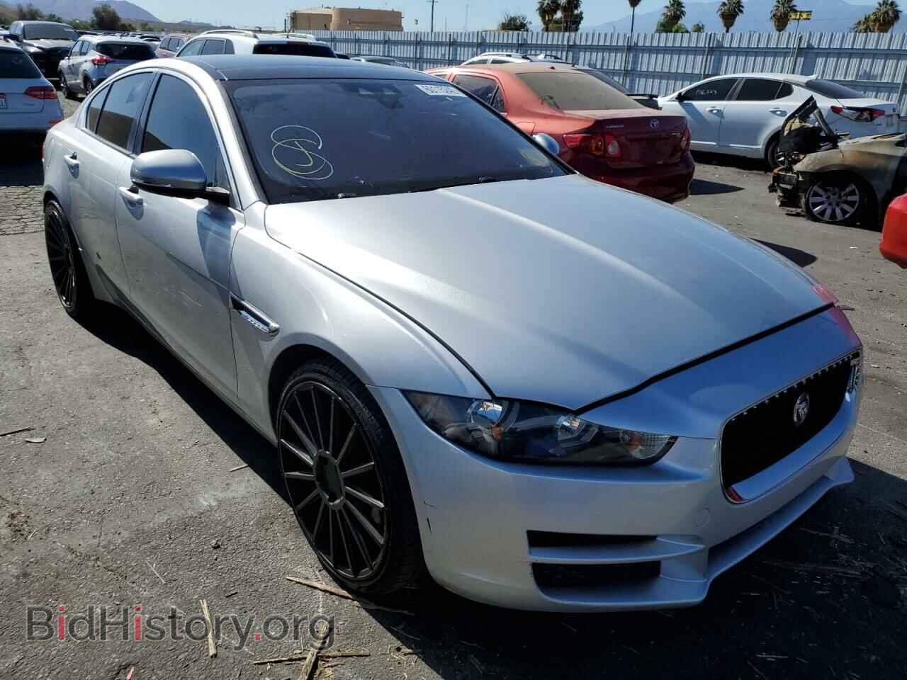 Photo SAJAR4BG2HA966594 - JAGUAR XE 2017