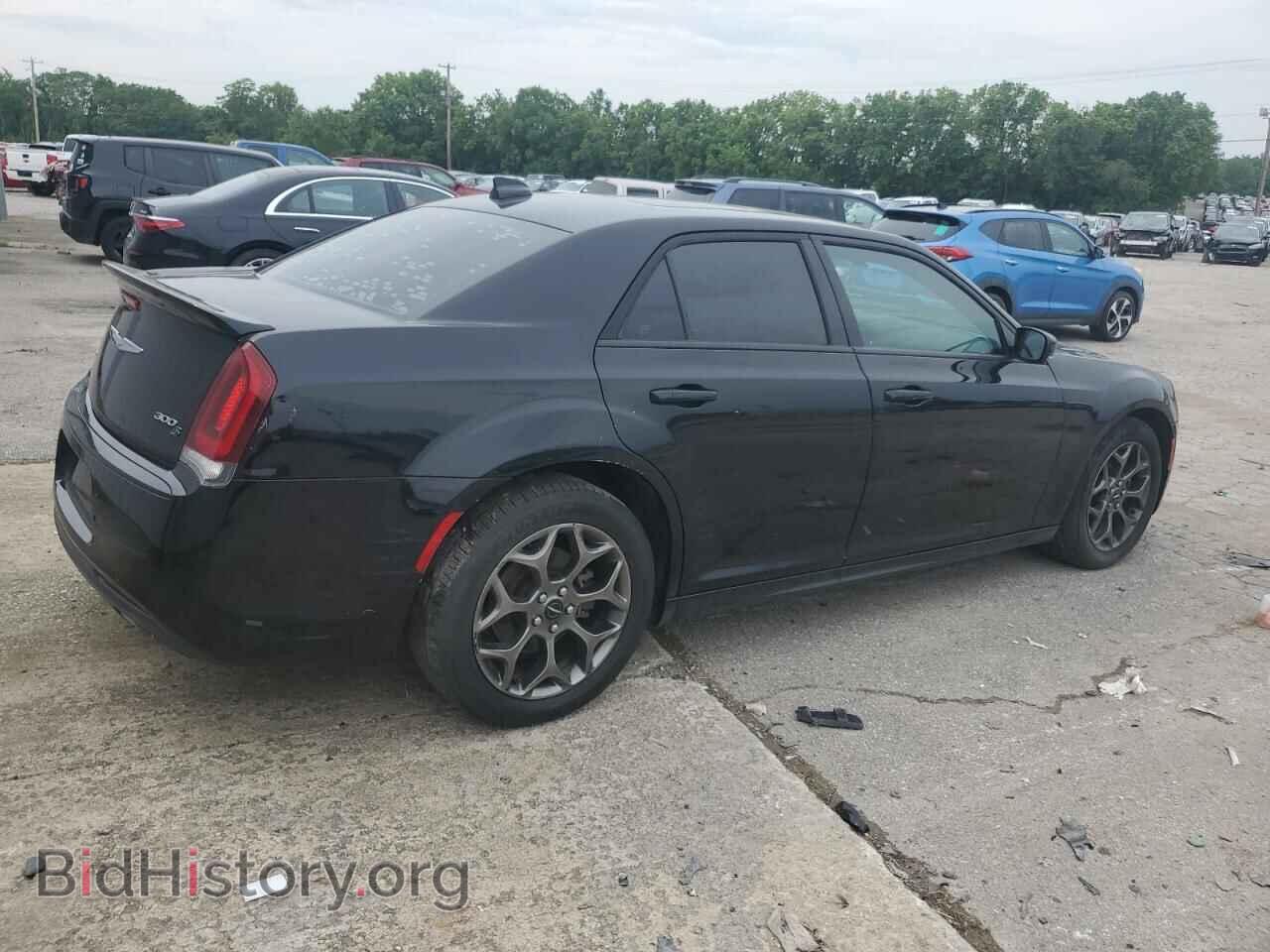 2018 CHRYSLER 300 - VIN: 2C3CCAGG3JH141577 - Фото 3