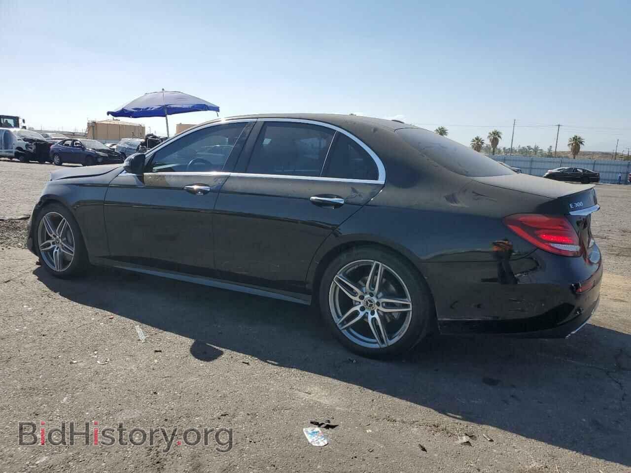 2018 MERCEDES-BENZ E-CLASS - VIN: WDDZF4JB5JA368933 - Фото 2