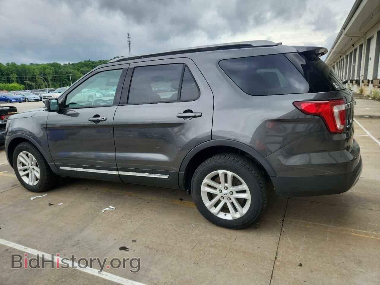 2017 FORD EXPLORER - VIN: 1FM5K7D88HGD82866 - Фото 2