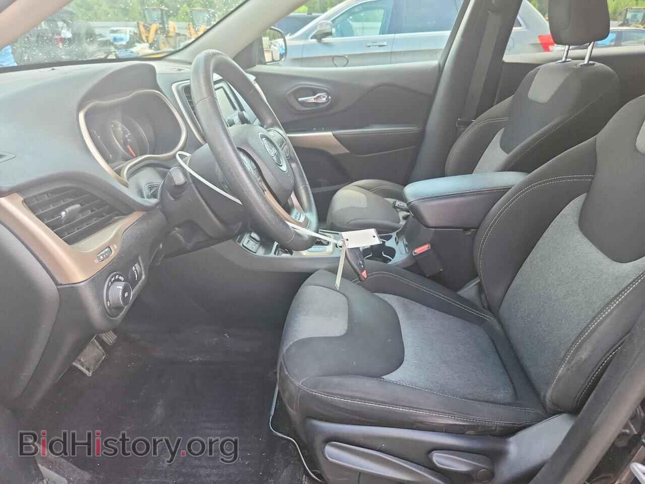 2018 JEEP CHEROKEE - VIN: 1C4PJLCB4JD528113 - Фото 7