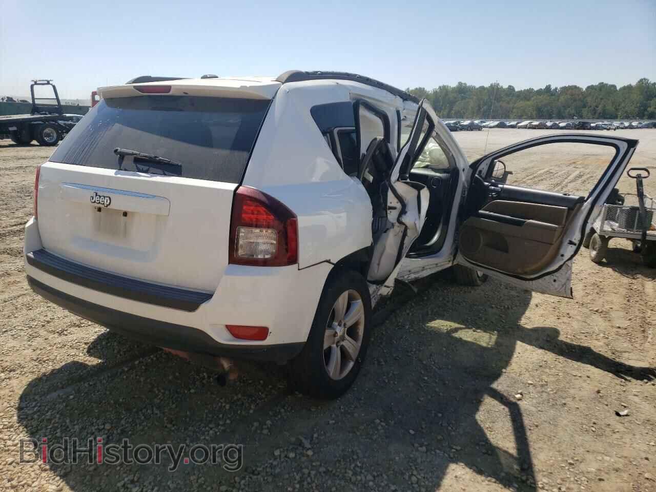 2015 JEEP COMPASS - VIN: 1C4NJCBB6FD186373 - Photo 4