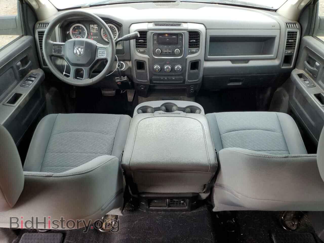 2018 RAM All Models - VIN: 3C6UR5CLXJG296501 - Photo 8