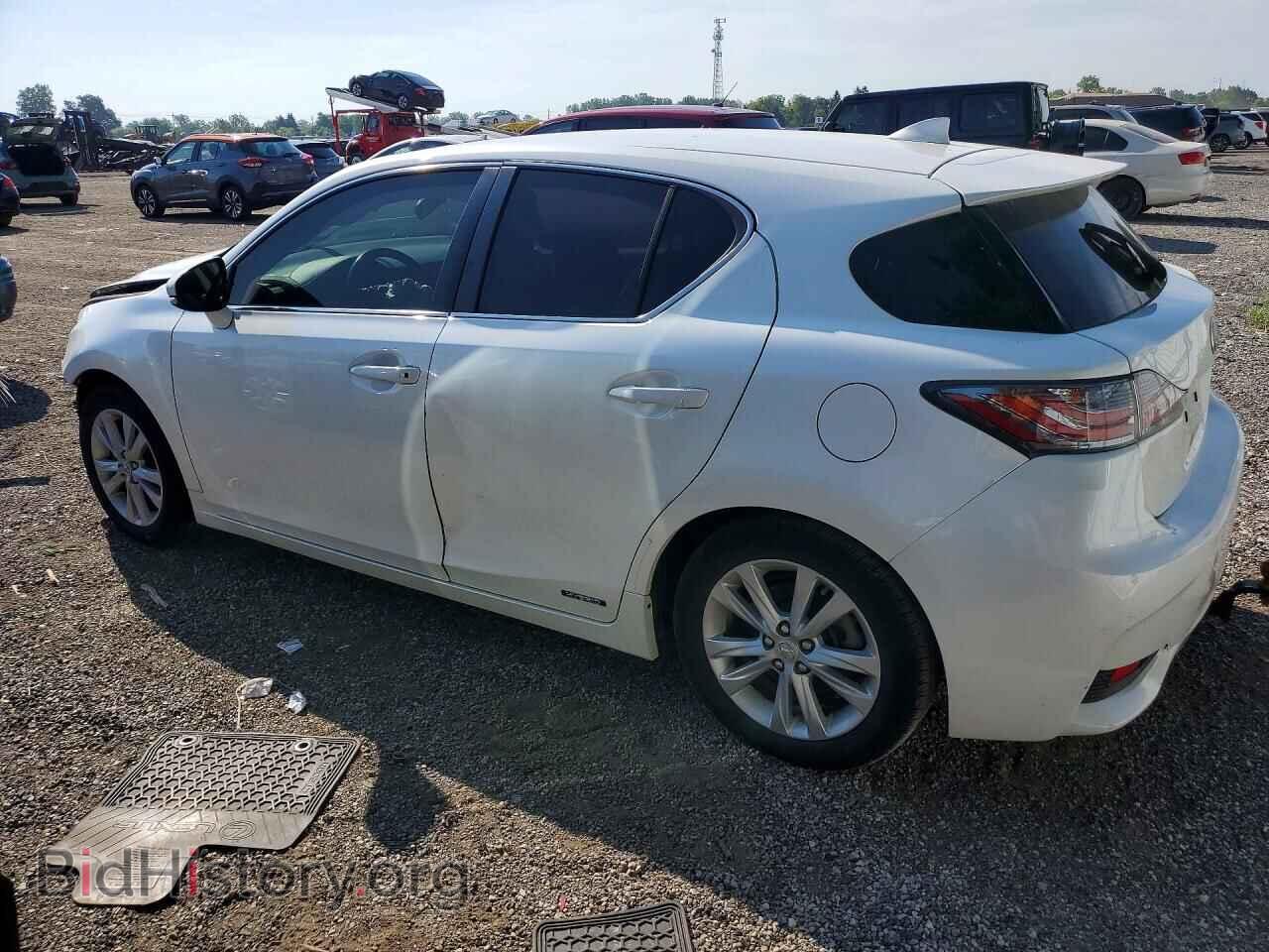 2014 LEXUS CT 200 - VIN: JTHKD5BH8E2182098 - Фото 2