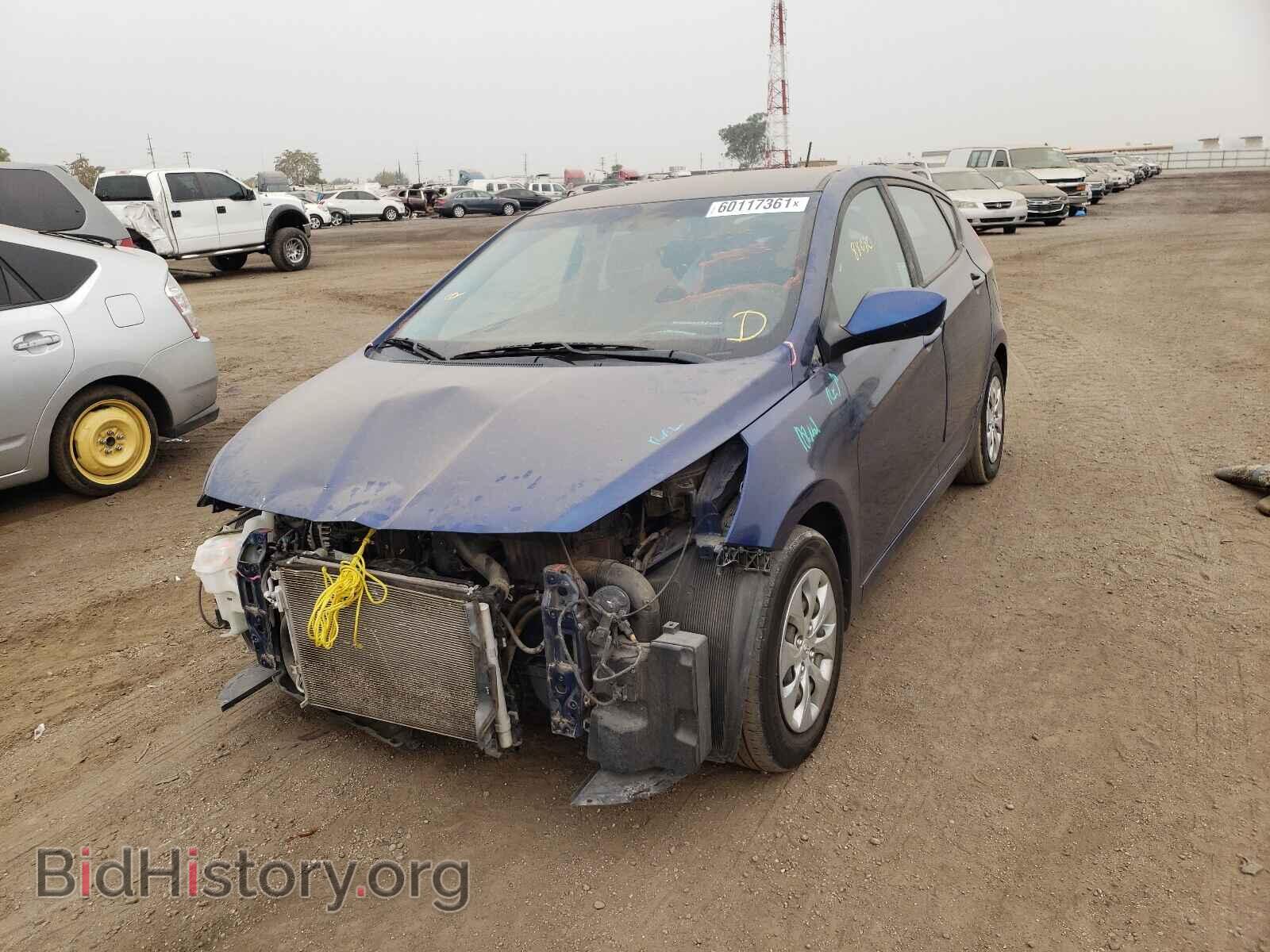2017 HYUNDAI ACCENT - VIN: KMHCT5AE0HU323234 - Фото 2