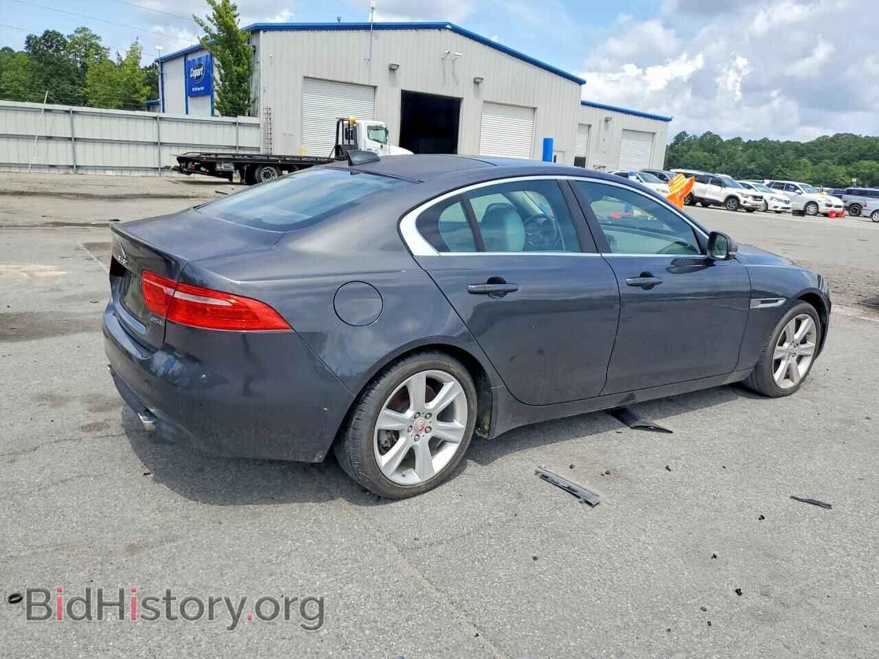 2017 JAGUAR XE - VIN: SAJAE4BG2HA947183 - Фото 3