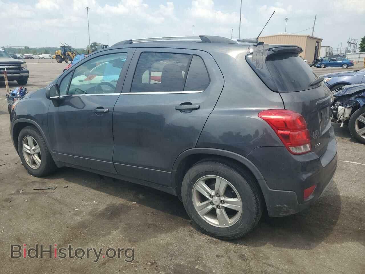 2017 CHEVROLET TRAX - VIN: 3GNCJLSB2HL265275 - Фото 2