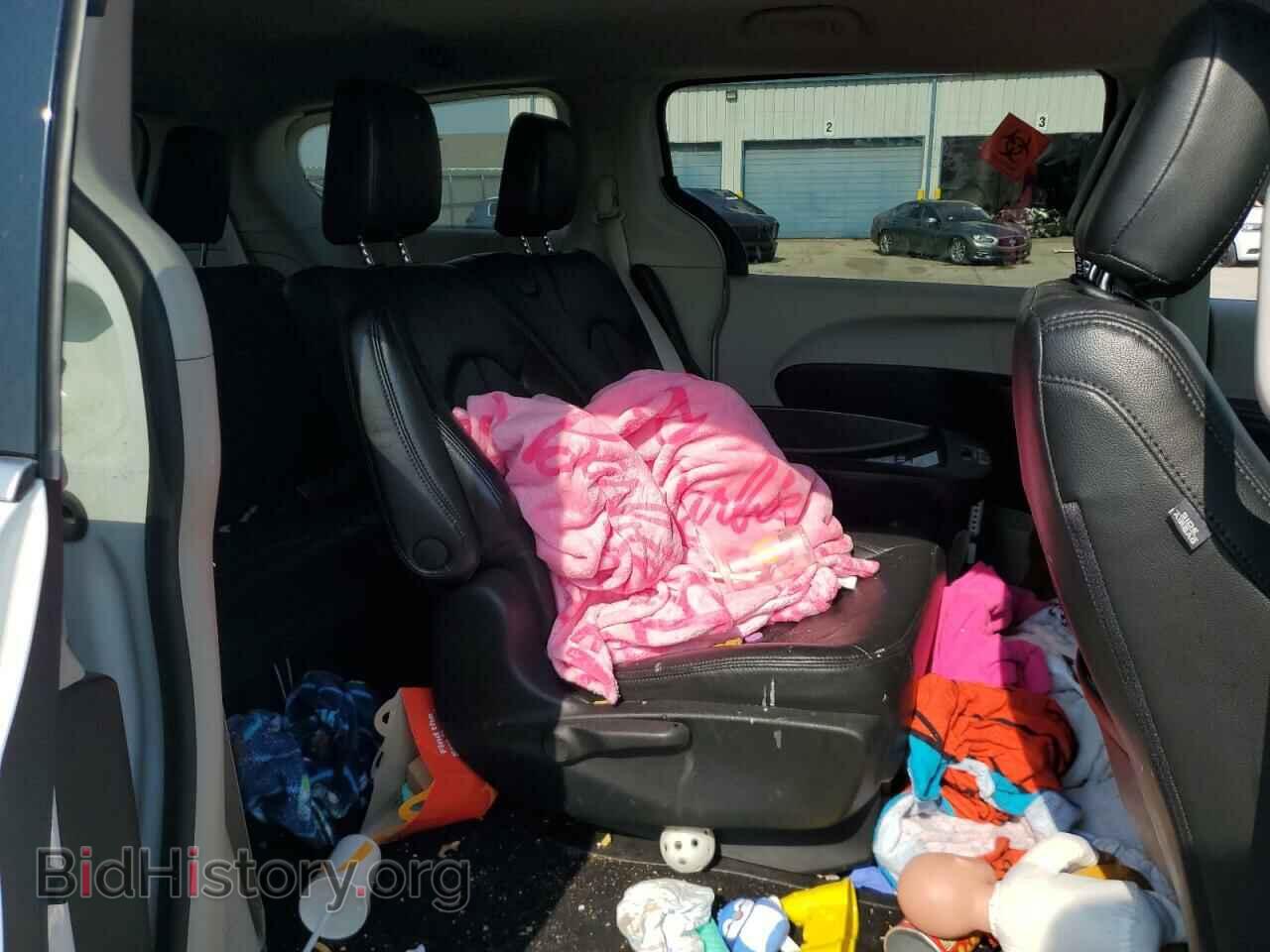 2018 CHRYSLER PACIFICA - VIN: 2C4RC1AG1JR293382 - Фото 11