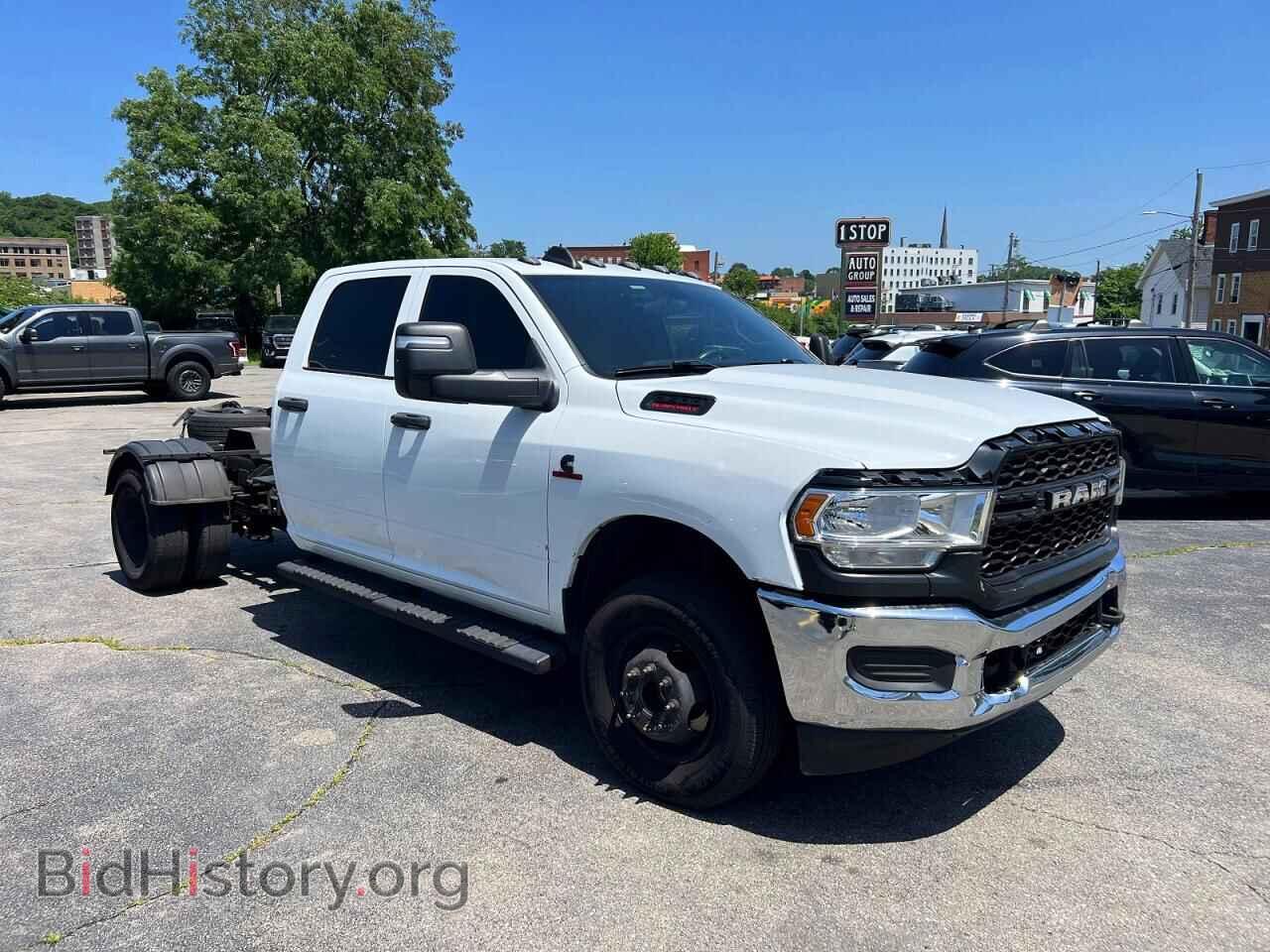 2023 RAM 3500 - VIN: 3C7WRTCLXPG513448 - Photo 4