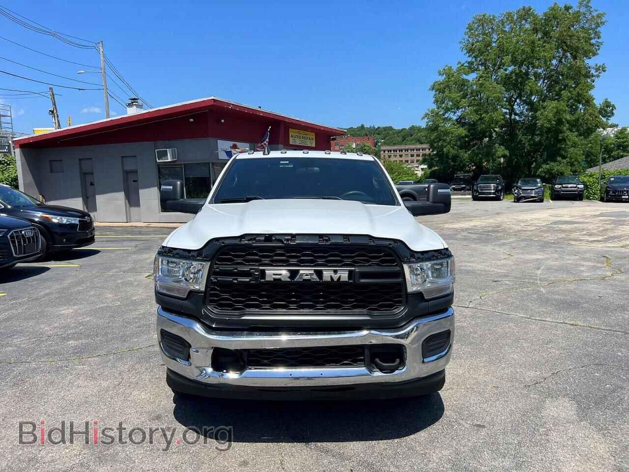 2023 RAM 3500 - VIN: 3C7WRTCLXPG513448 - Photo 5