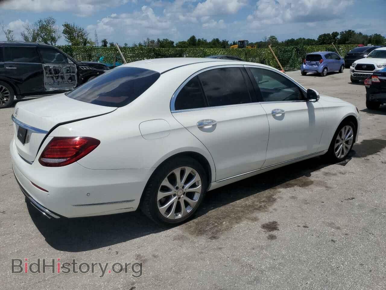 2017 MERCEDES-BENZ E-CLASS - VIN: WDDZF4JB7HA286454 - Фото 3