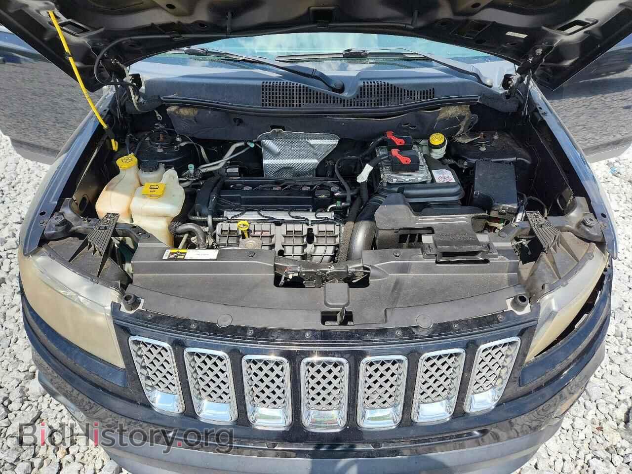 2014 JEEP COMPASS - VIN: 1C4NJCEA4ED785693 - Photo 11