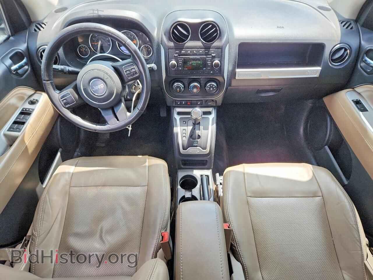 2014 JEEP COMPASS - VIN: 1C4NJCEA4ED785693 - Photo 8