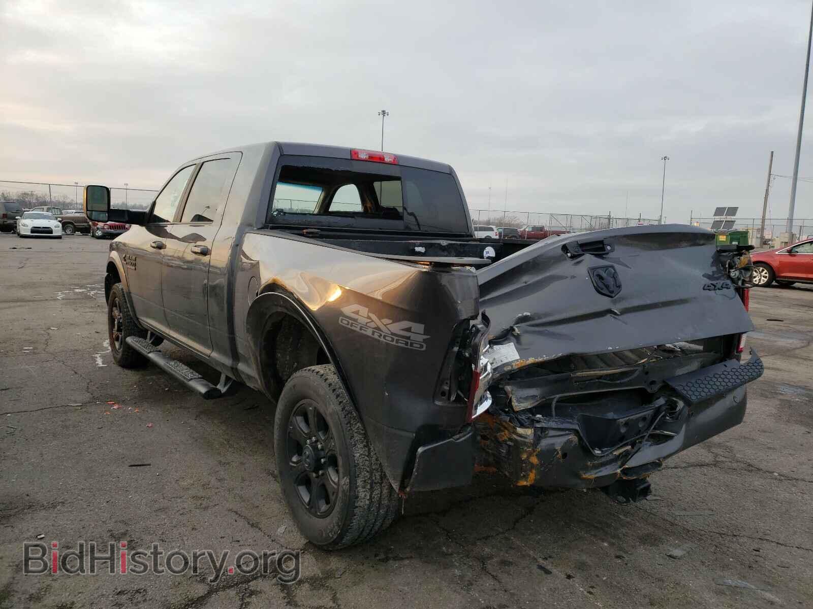 2018 RAM 2500 - VIN: 3C6UR5ML2JG340957 - Photo 3